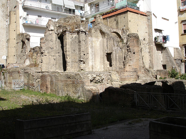 File:Mithraeum of Naples.jpg
