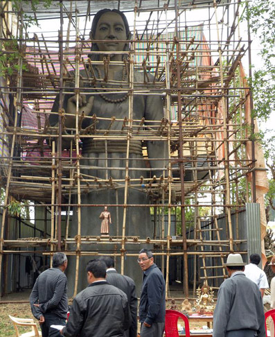 File:Sirijunga statue.jpg