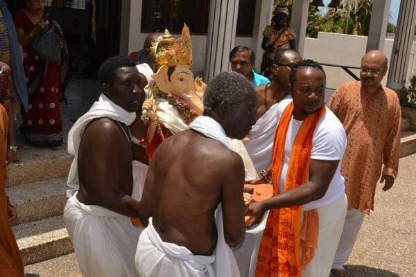 File:Hindus in Ghana.jpg
