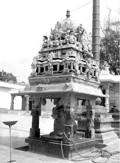 File:Kacchapeshwara Temple2.jpg